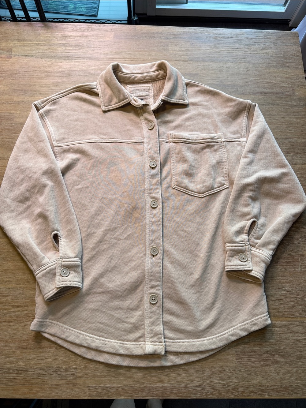 AEO | Light Cream Button-Up Shacket with Chest Pocket | S